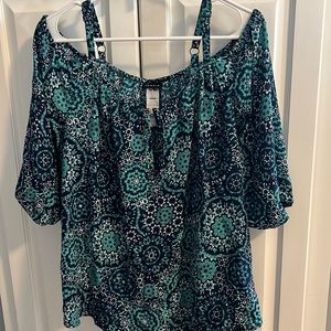 Never worn . Excellent condition